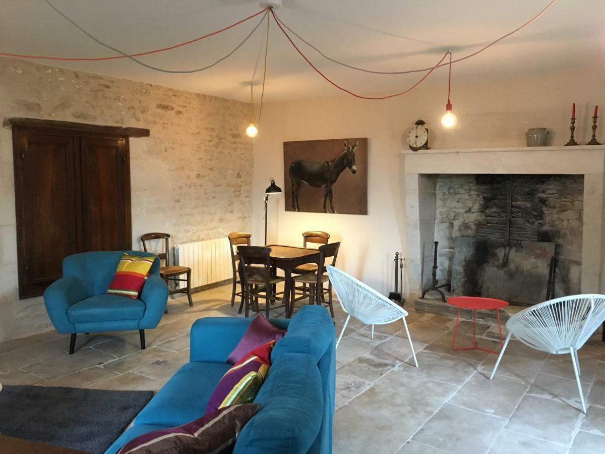 Gites Les Demeures De Valette Azay-le-Brule Exterior photo