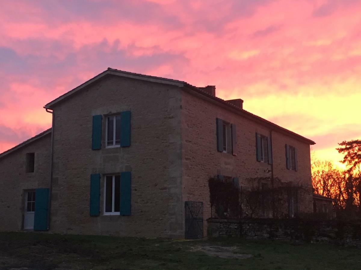 Gites Les Demeures De Valette Azay-le-Brule Exterior photo